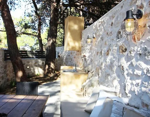 Villa Pefka, By Hellocrete Rethimnon