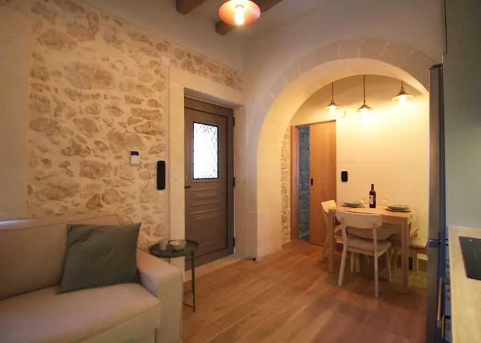 Pefka, By Hellocrete Rétino