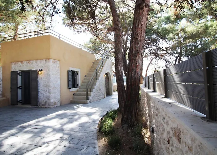 Pefka, By Hellocrete Rétino