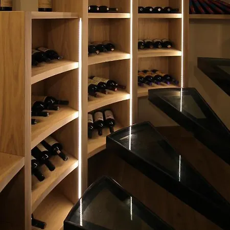 Pefka, By Hellocrete レティムノ